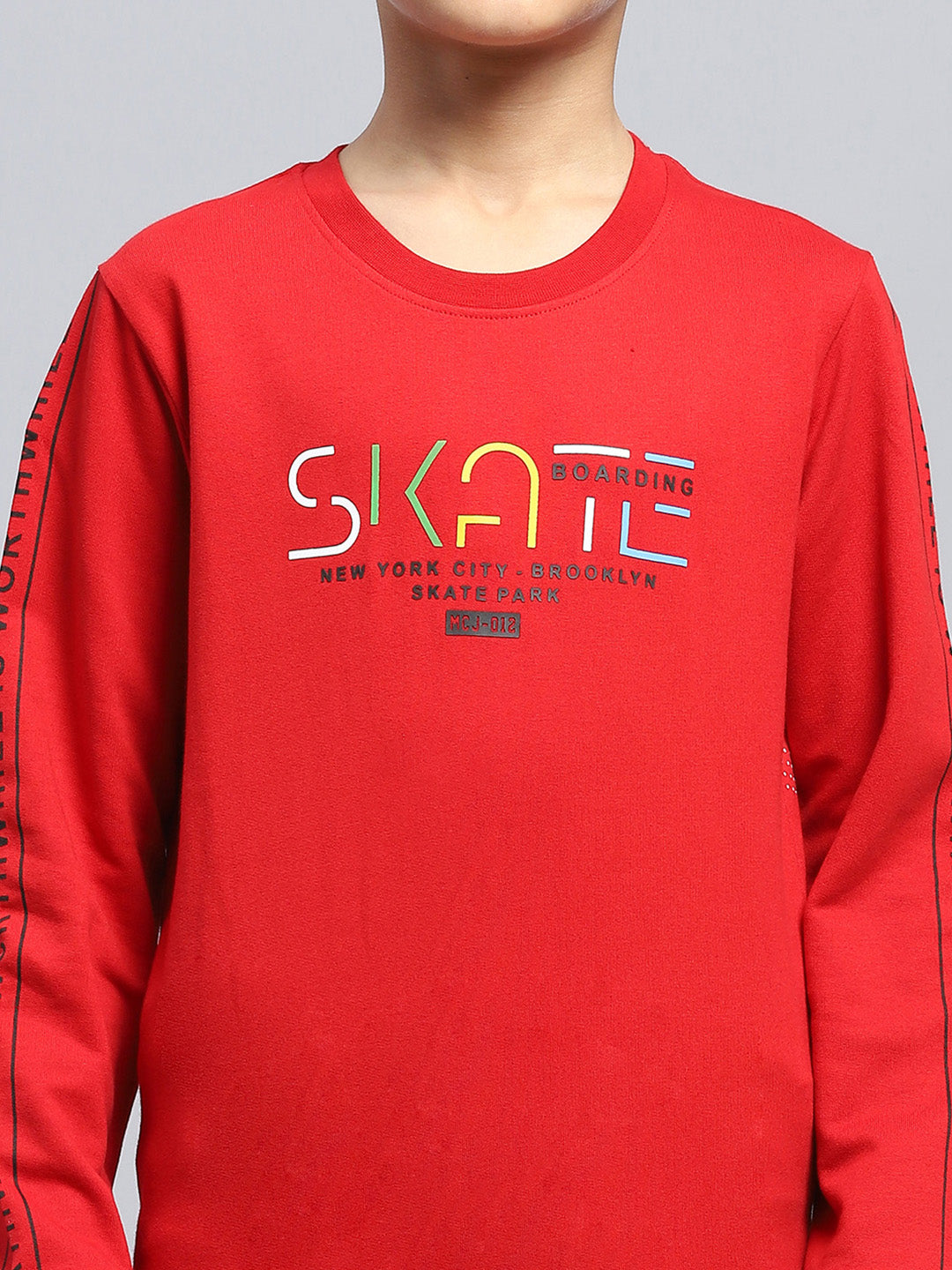 Boys Red Printed Round Neck Full Sleeve Sweatshirt