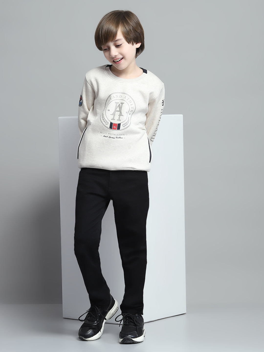 Boys Beige Printed Round Neck Full Sleeve Sweatshirt