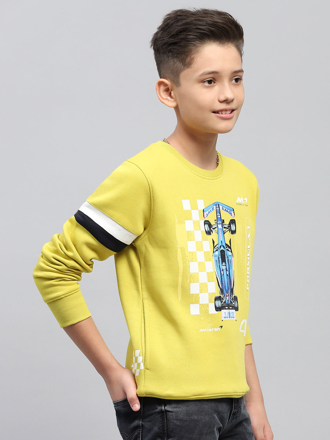 Boys Yellow Printed Round Neck Full Sleeve Sweatshirt