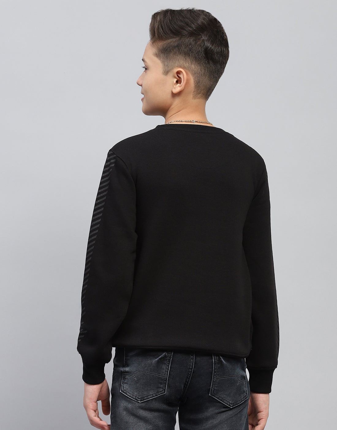Boys Black Printed Round Neck Full Sleeve Sweatshirt