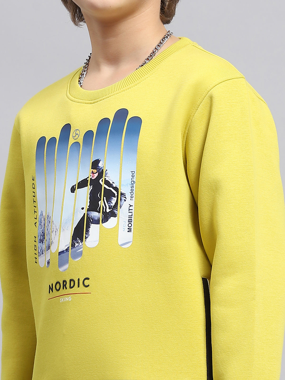 Boys Yellow Printed Round Neck Full Sleeve Sweatshirt