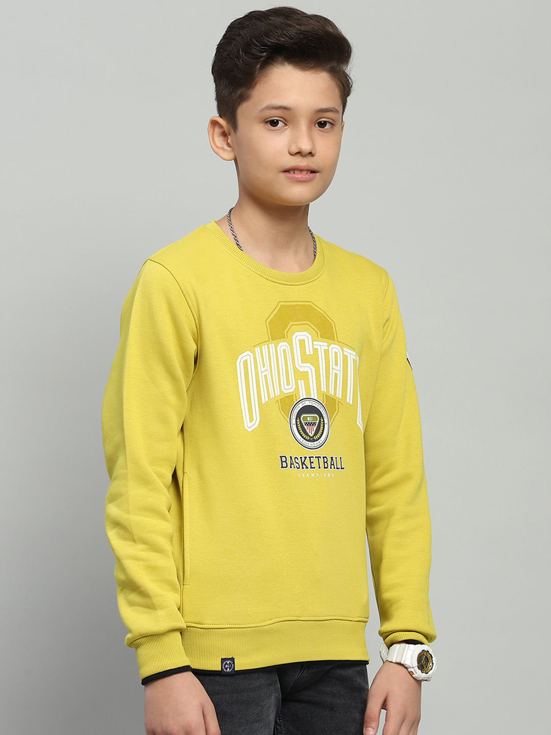 Boys Yellow Printed Round Neck Full Sleeve Sweatshirt