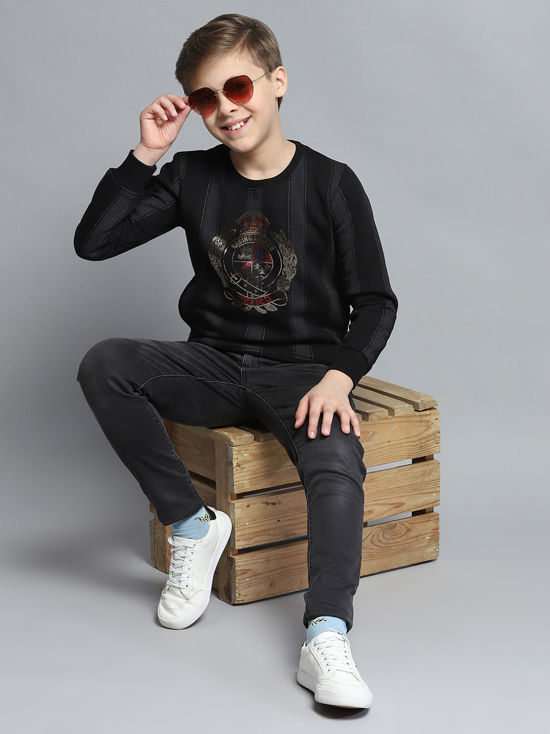 Boys Black Printed Round Neck Full Sleeve Sweatshirt