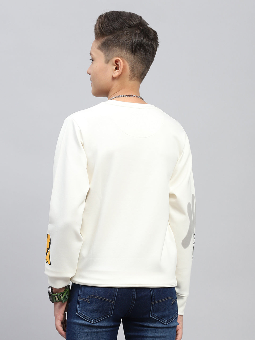 Boys White Printed Round Neck Full Sleeve Sweatshirt