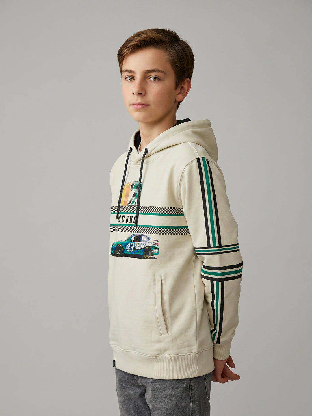 Boys Cream Printed Hooded Full Sleeve Sweatshirt