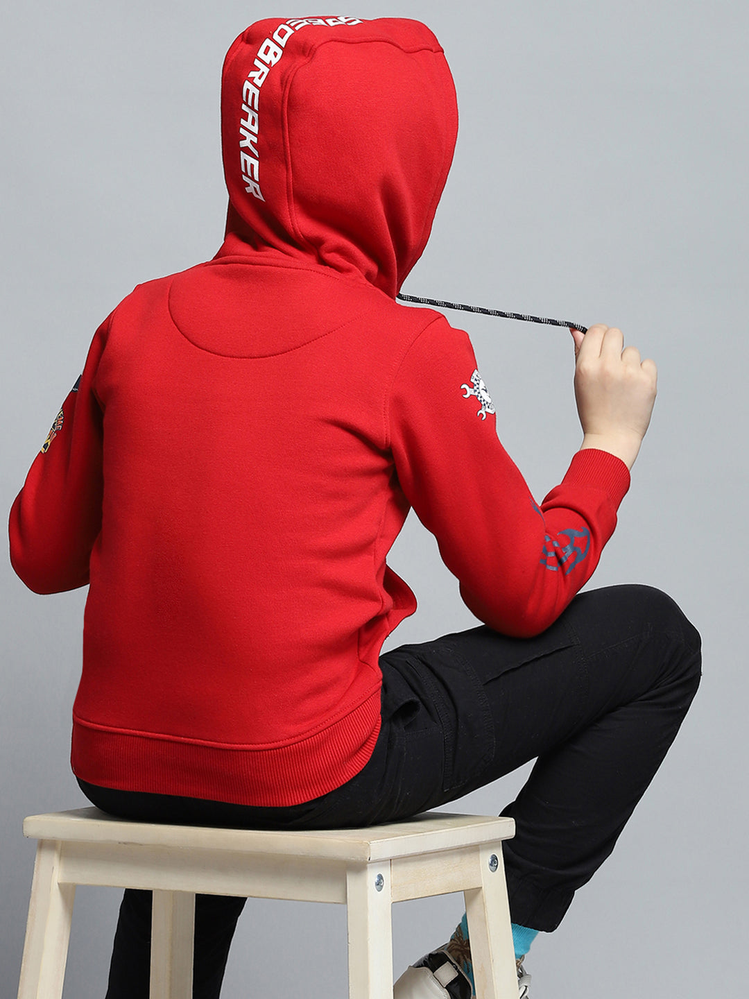 Boys Red Printed Hooded Full Sleeve Sweatshirt