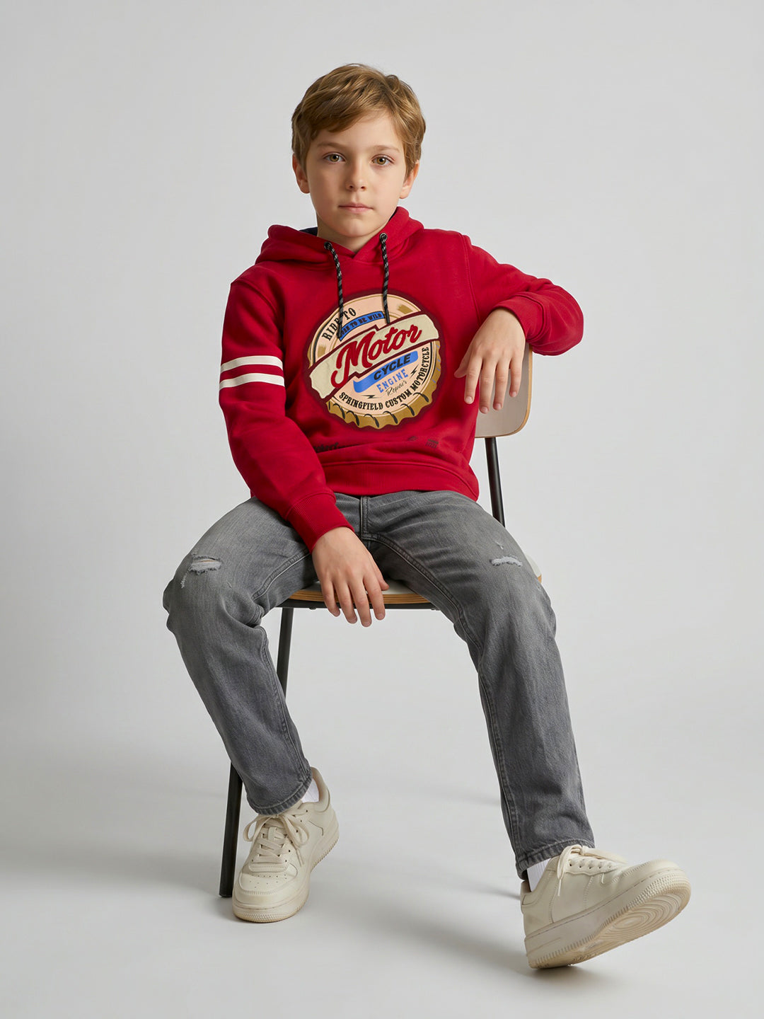 Boys Red Printed Hooded Full Sleeve Sweatshirt