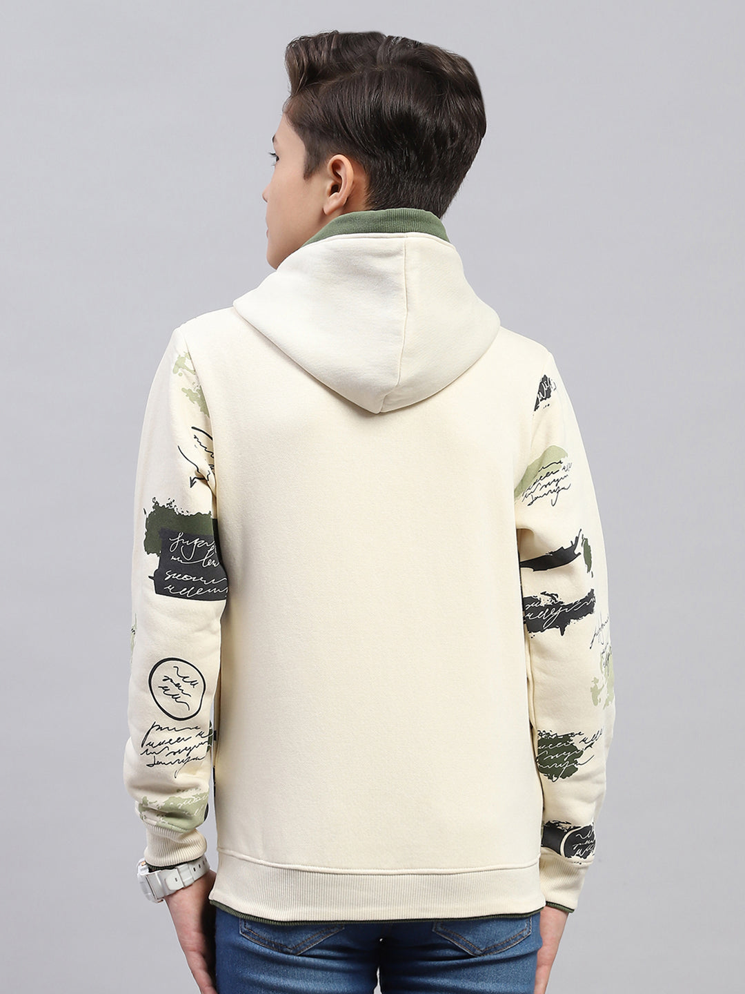 Boys Off White Printed Hooded Full Sleeve Sweatshirt