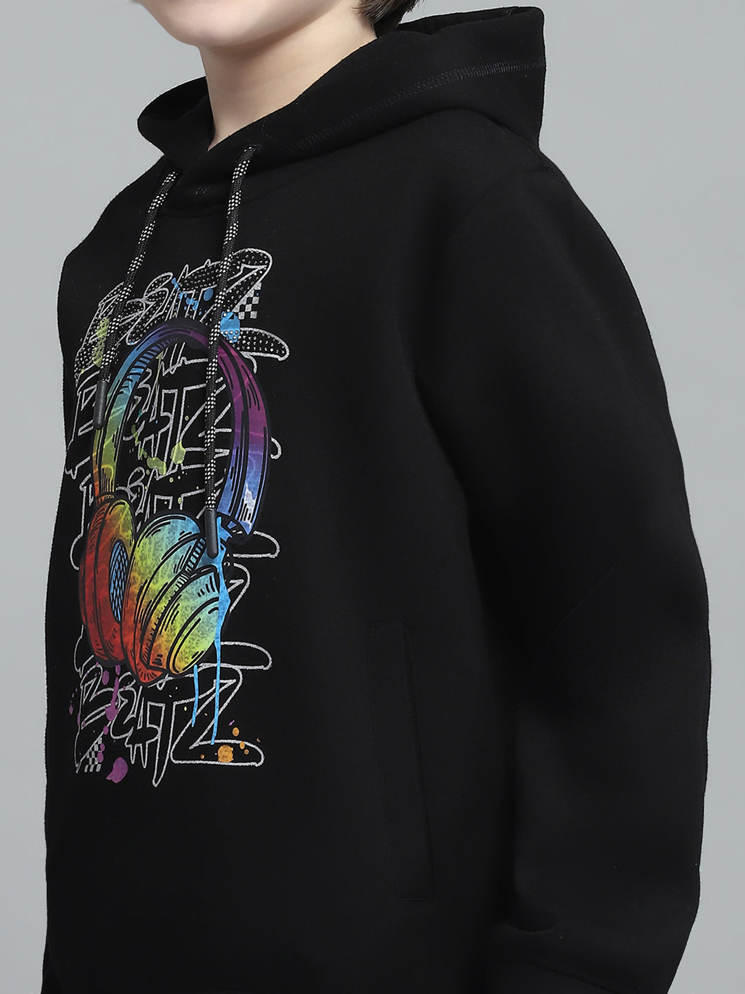 Boys Black Printed Hooded Full Sleeve Sweatshirt