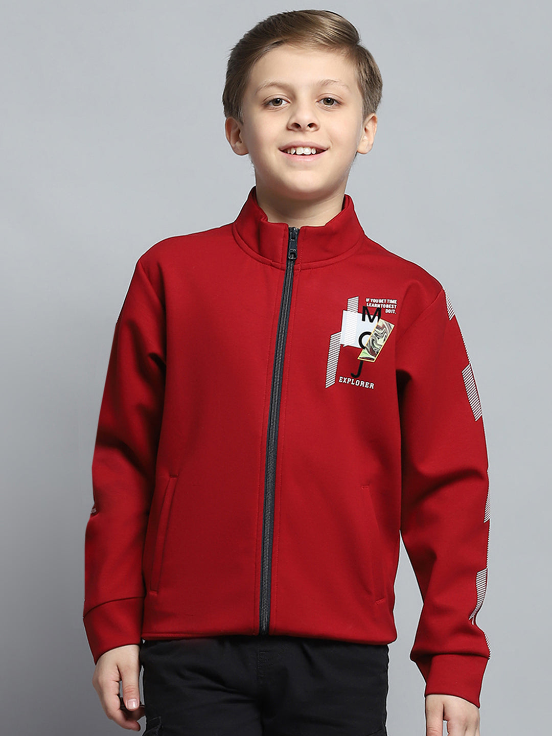 Boys Maroon Printed Mock Neck Full Sleeve Sweatshirt