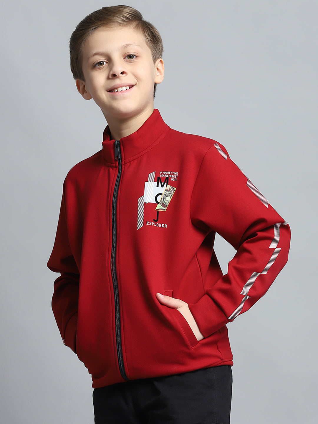 Boys Maroon Printed Mock Neck Full Sleeve Sweatshirt