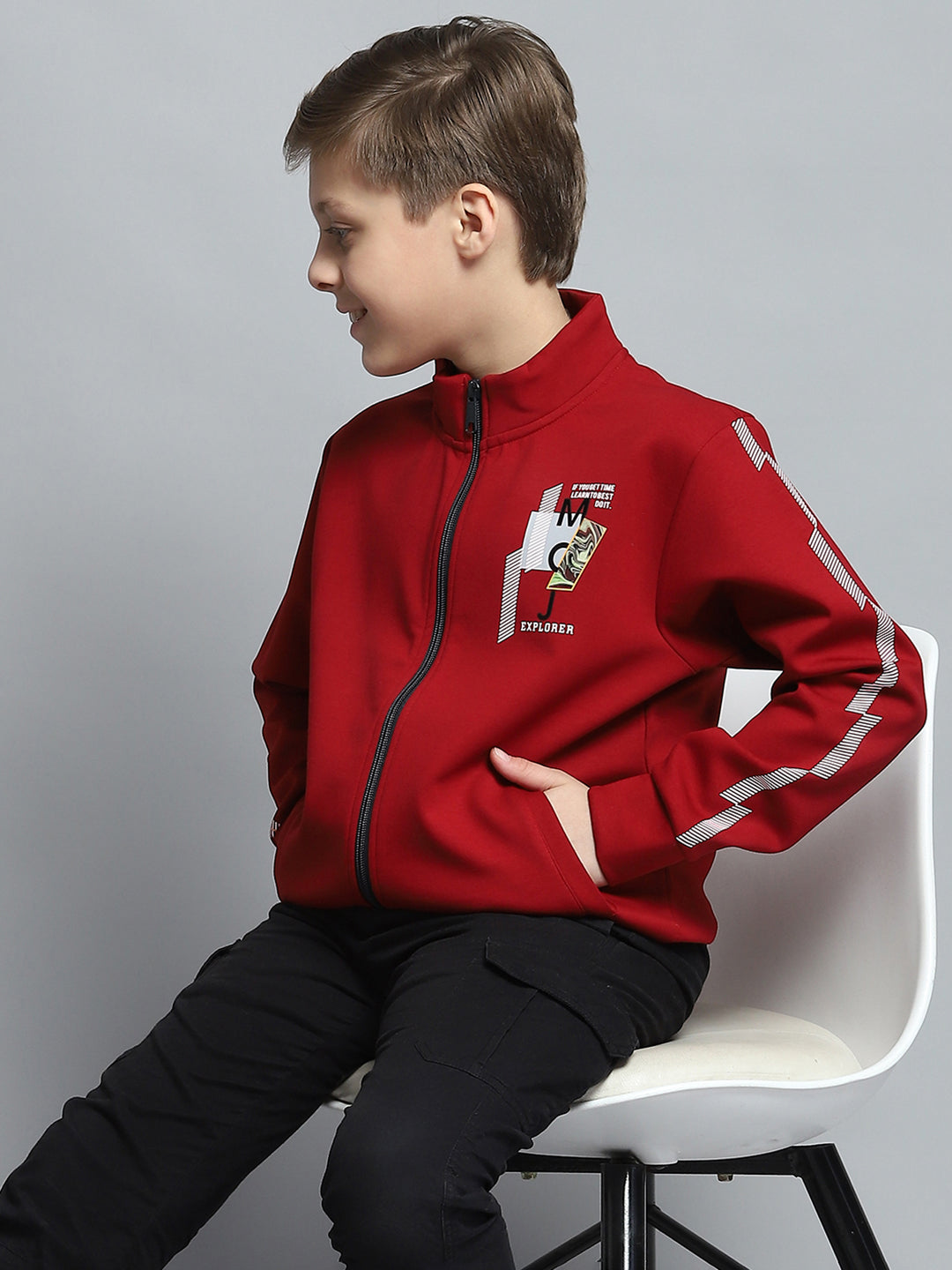 Boys Maroon Printed Mock Neck Full Sleeve Sweatshirt