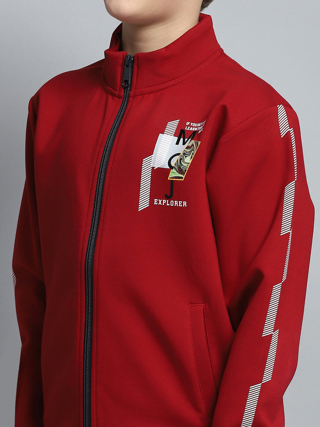 Boys Maroon Printed Mock Neck Full Sleeve Sweatshirt