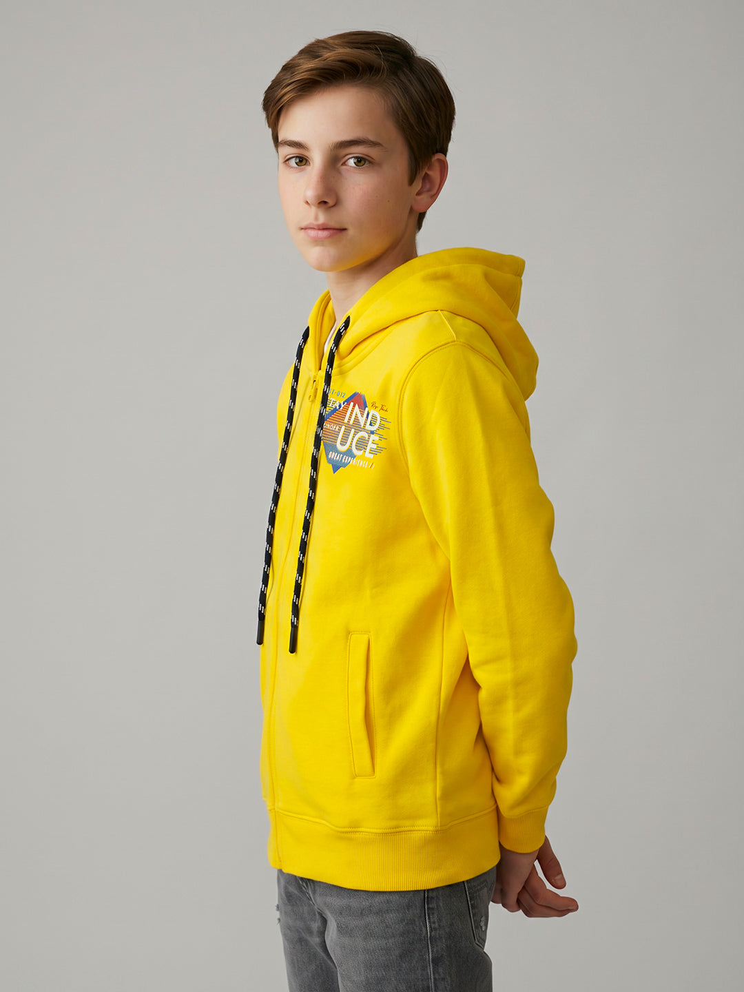 Boys Yellow Printed Hooded Full Sleeve Sweatshirt