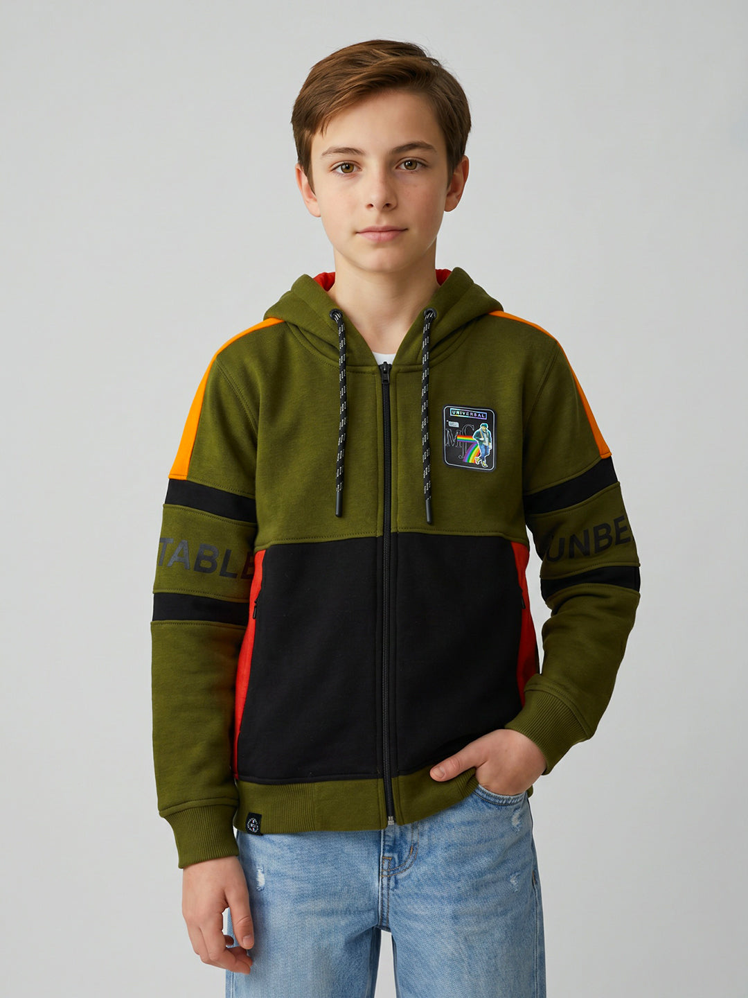 Boys Olive Printed Hooded Full Sleeve Sweatshirt