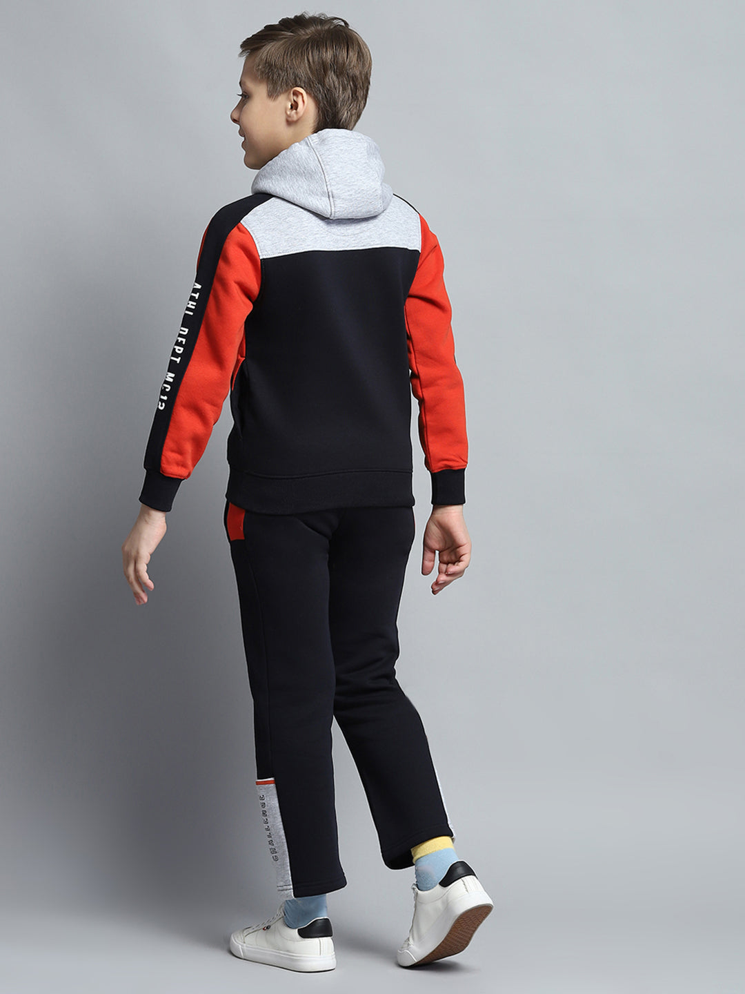 Boys Navy Blue Printed Hooded Full Sleeve Tracksuit