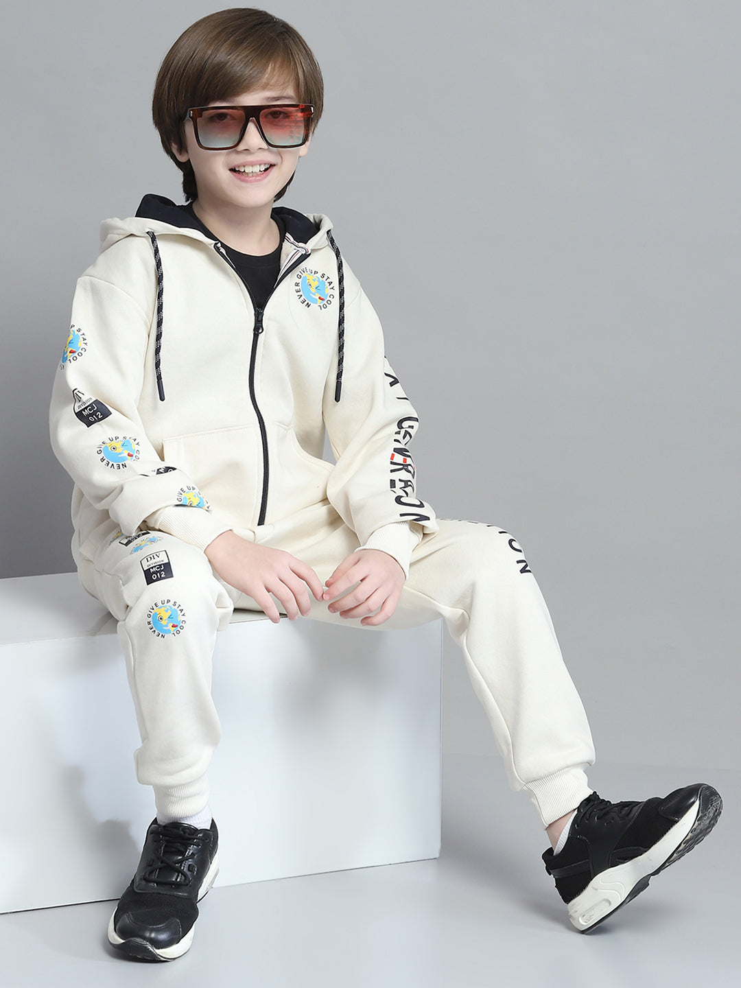 Boys Beige Printed Hooded Full Sleeve Tracksuit