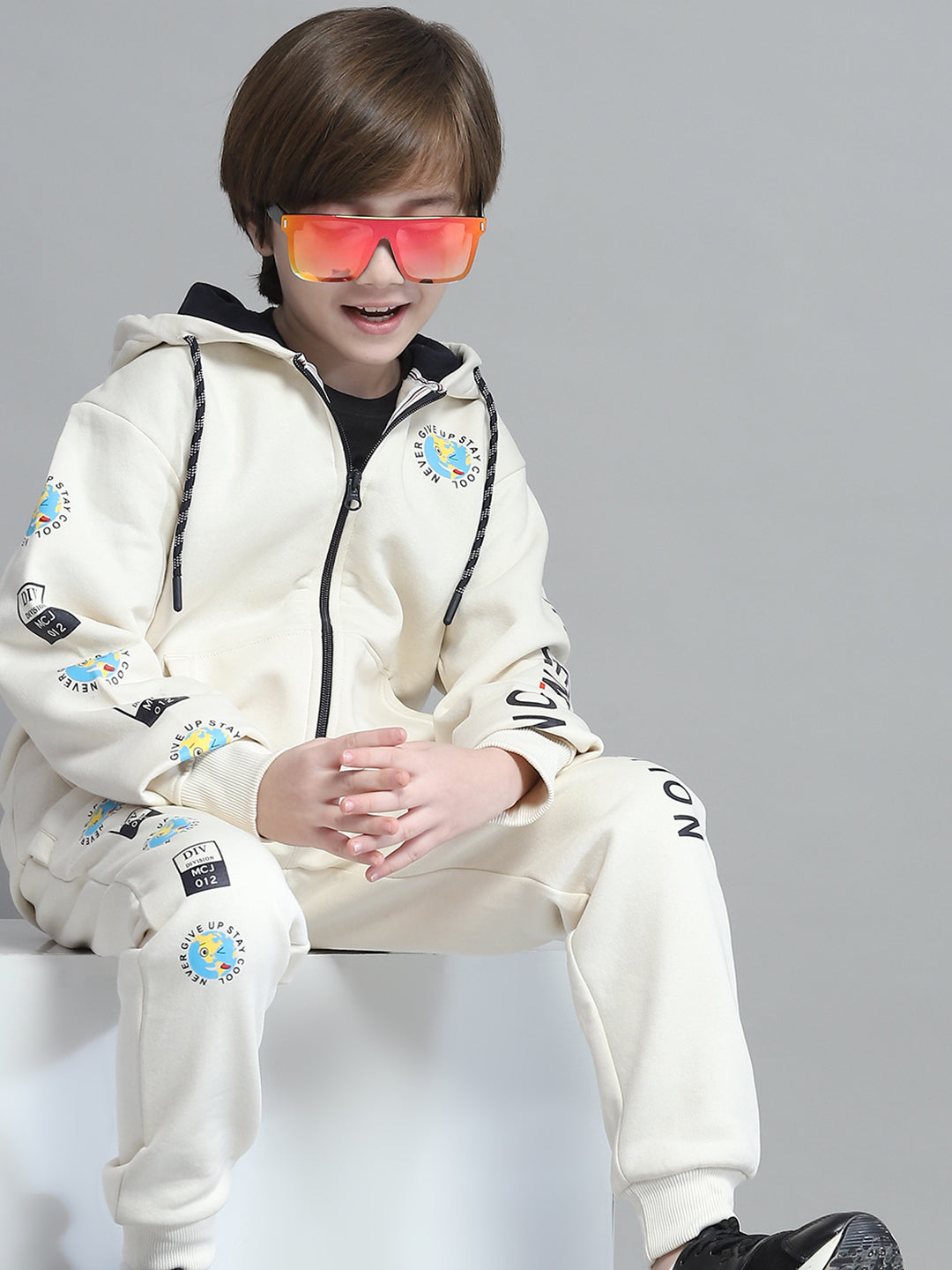 Boys Beige Printed Hooded Full Sleeve Tracksuit