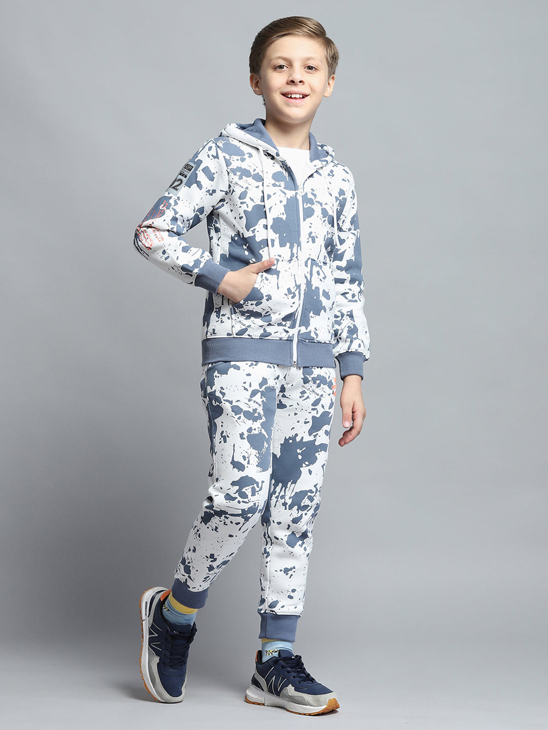 Boys Blue Printed Hooded Full Sleeve Tracksuit