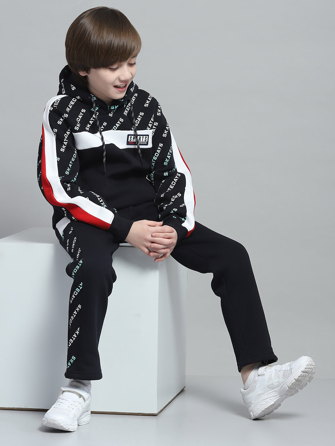 Boys Navy Blue Printed Hooded Full Sleeve Tracksuit