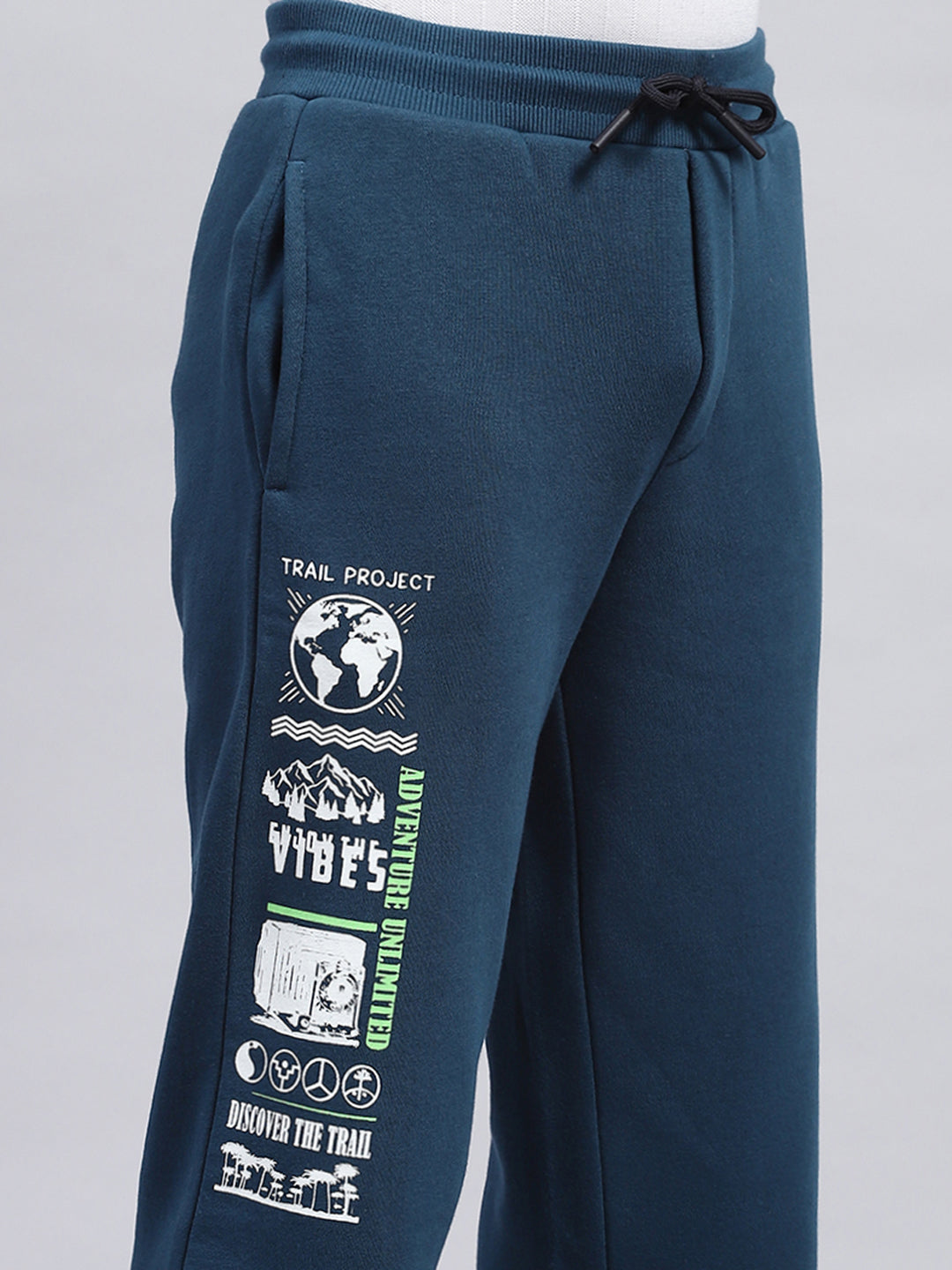 Boys Teal Blue Printed Round Neck Full Sleeve Tracksuit