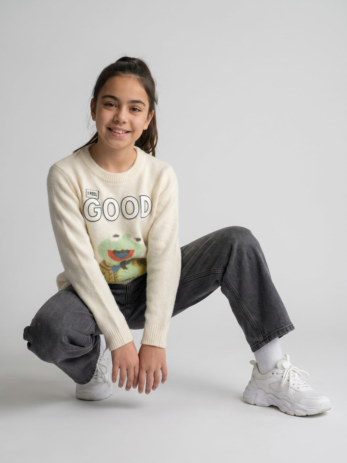 Girls Off White Printed Round Neck Full Sleeve Sweater