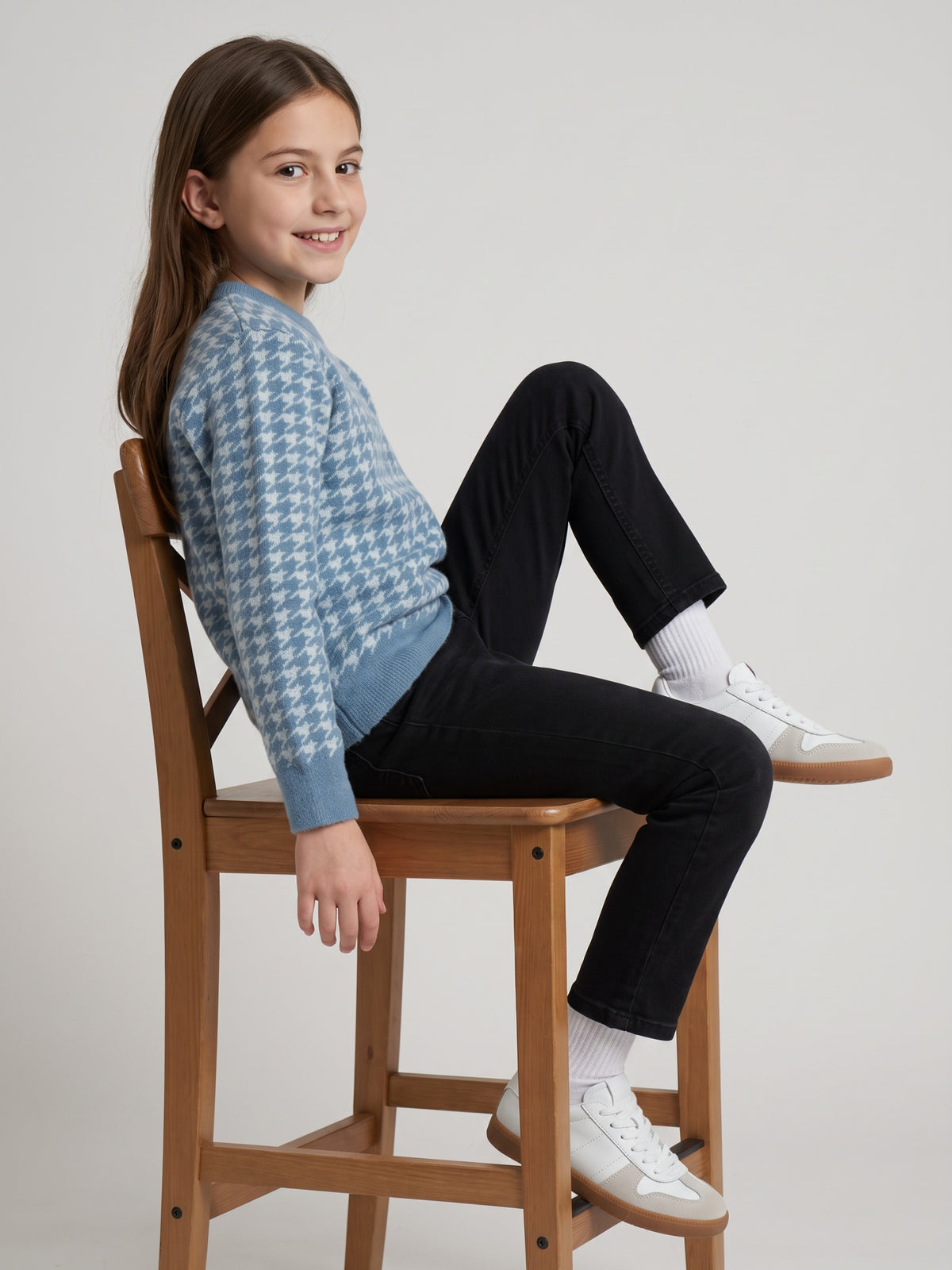 Girls Blue Jacquard Round Neck Full Sleeve Sweater