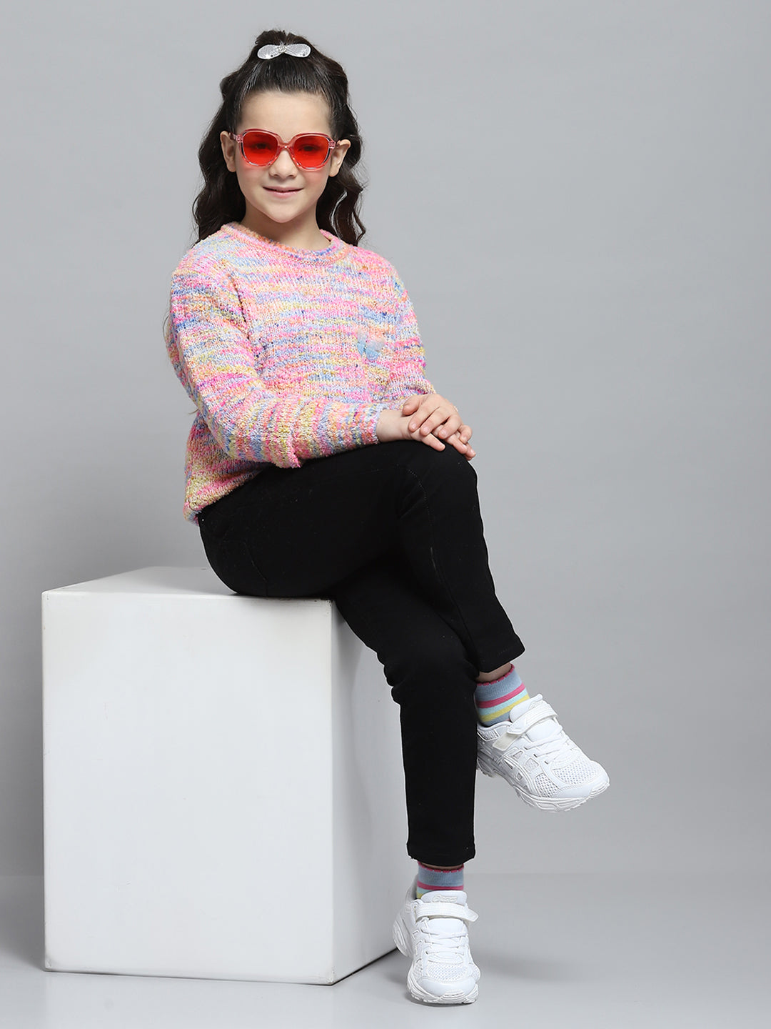 Girls Pink Self Design Round Neck Full Sleeve Winter Top