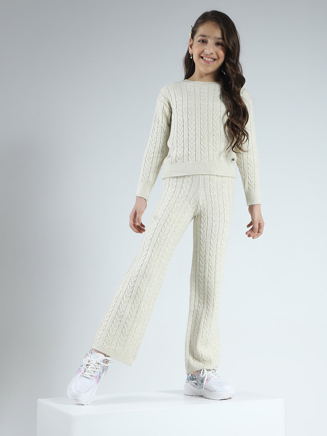 Girls Off White Self Design Round Neck Full Sleeve Cords Set