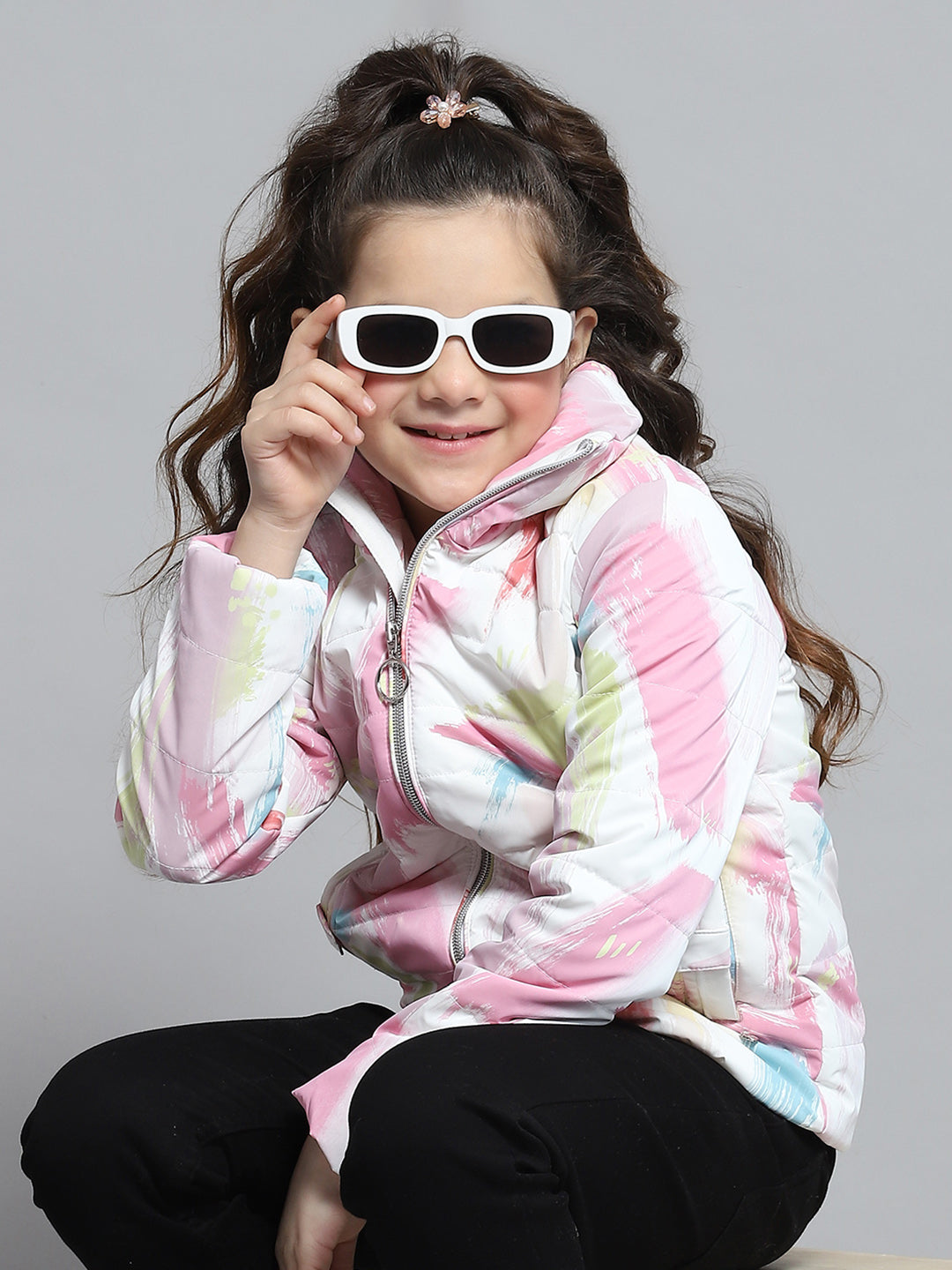 Girls Pink Printed Collar Full Sleeve Jacket