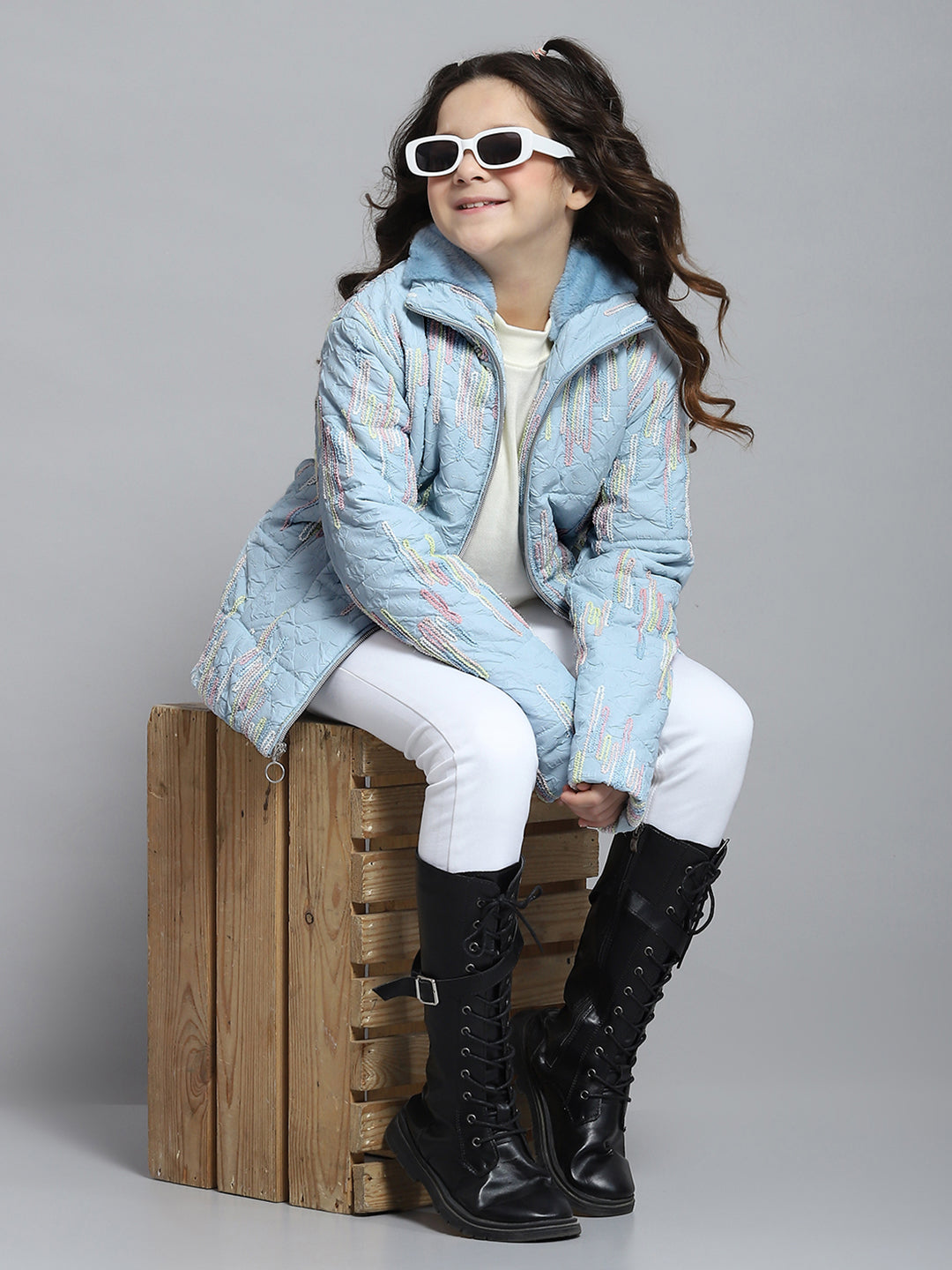 Girls Blue Self Design Collar Full Sleeve Jacket