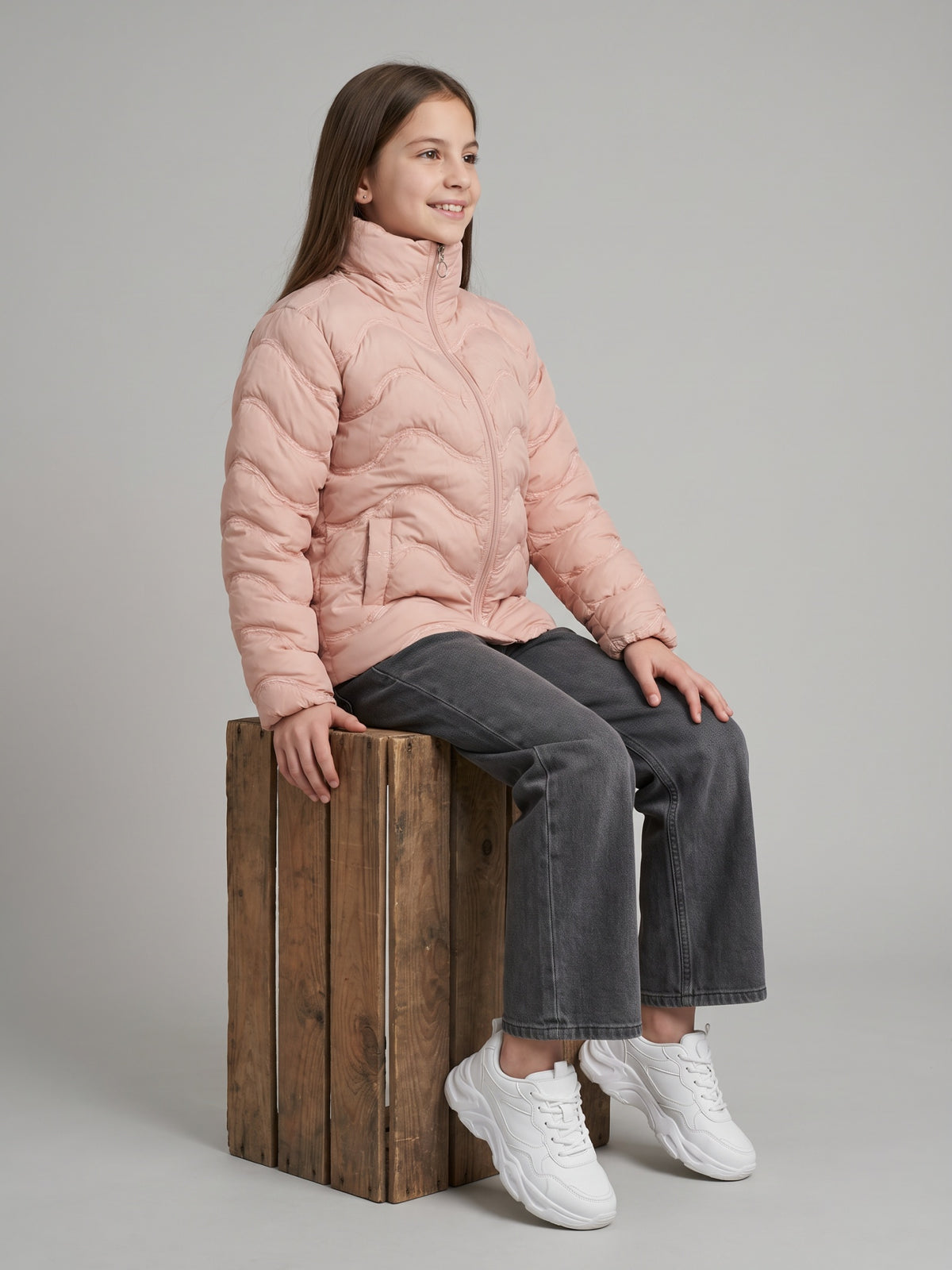 Girls Pink Embroidered High Neck Full Sleeve Puffer Jacket