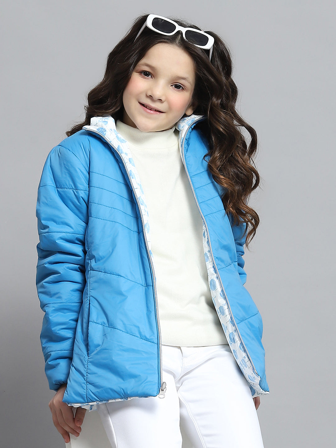 Girls Blue Self Design Collar Full Sleeve Reversible Jacket