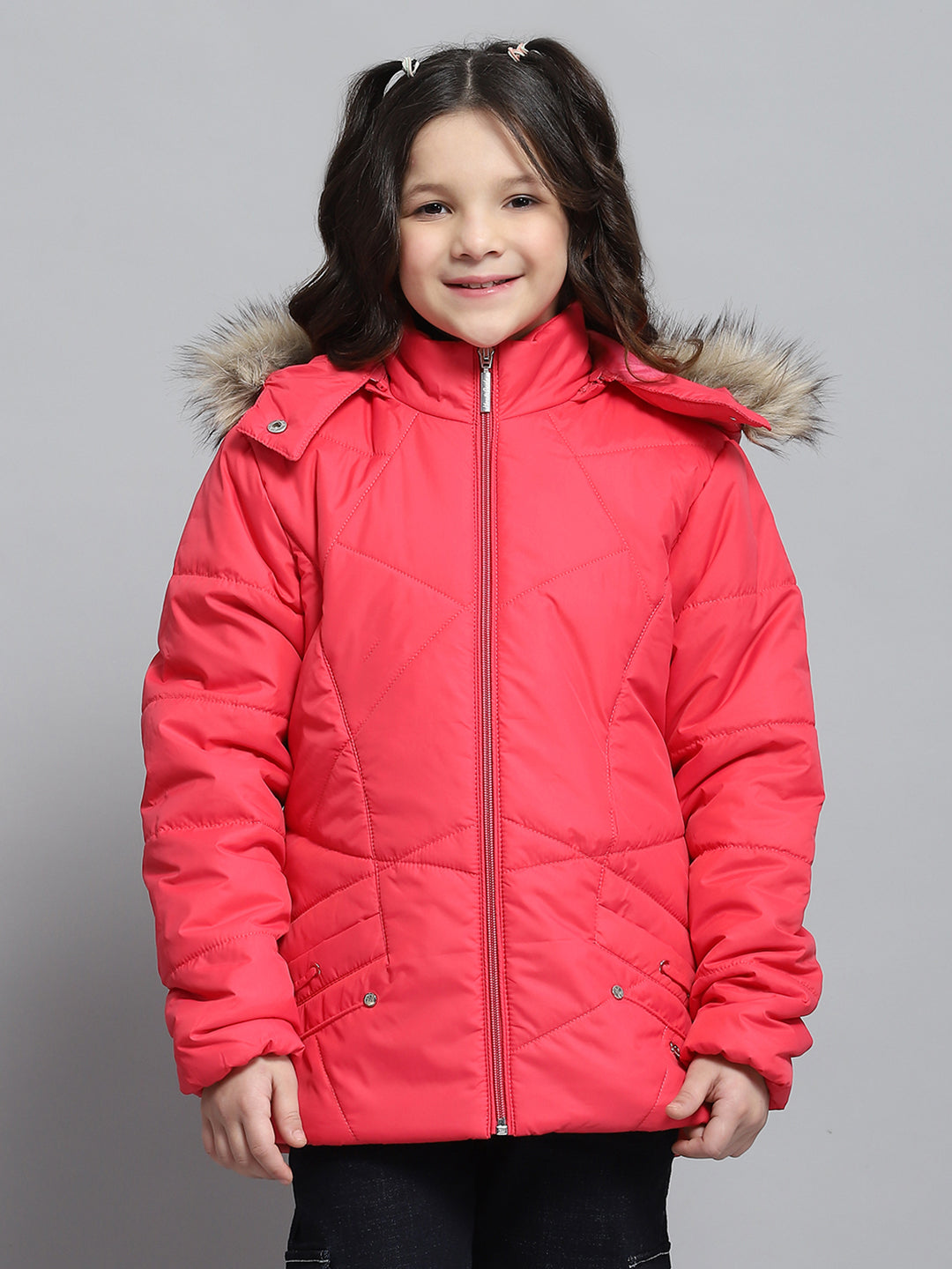 Girls Pink Solid Hooded Full Sleeve Jacket