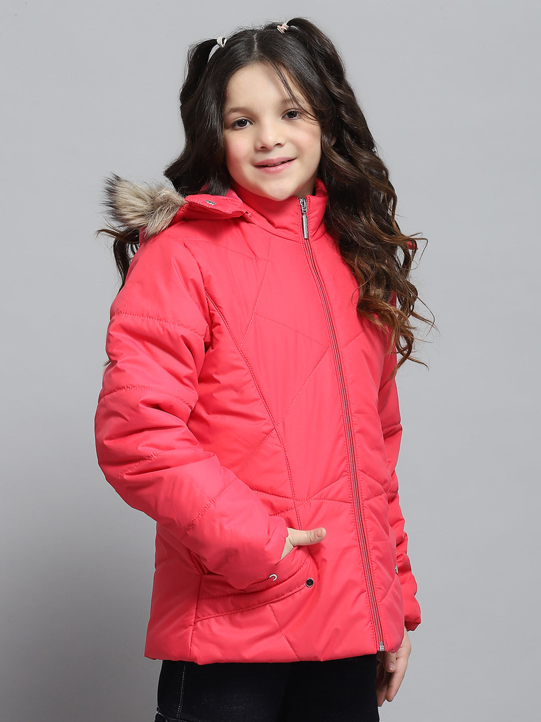 Girls Pink Solid Hooded Full Sleeve Jacket