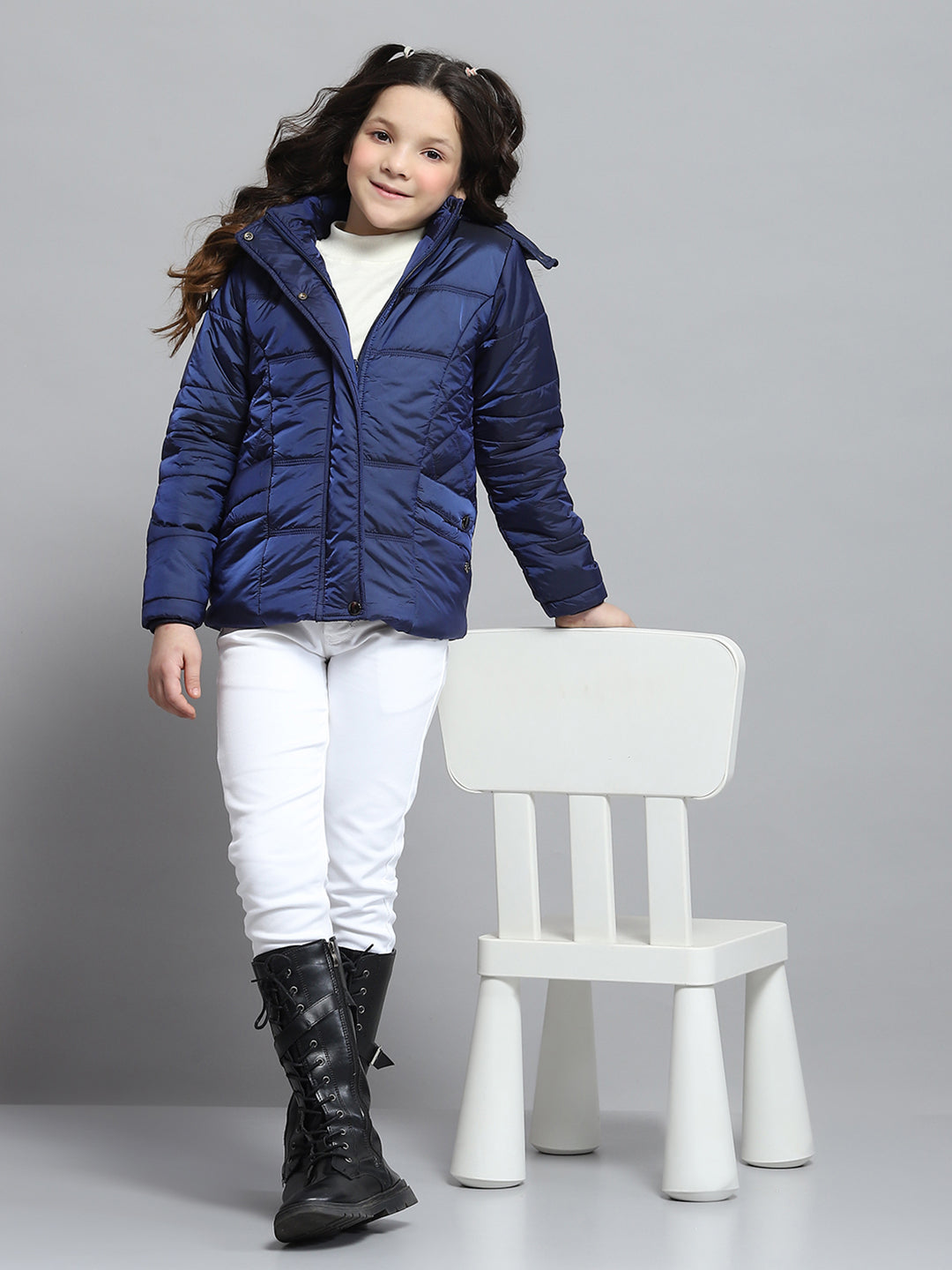 Girls Blue Solid Hooded Full Sleeve Jacket