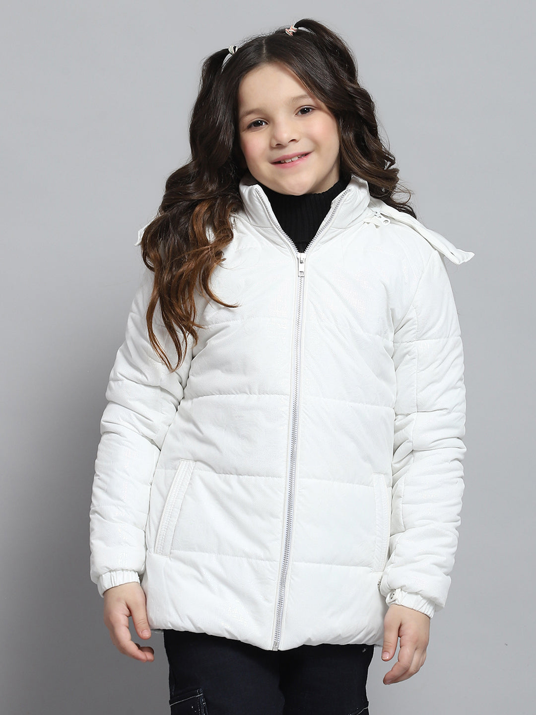 Girls White Solid Hooded Full Sleeve Jacket