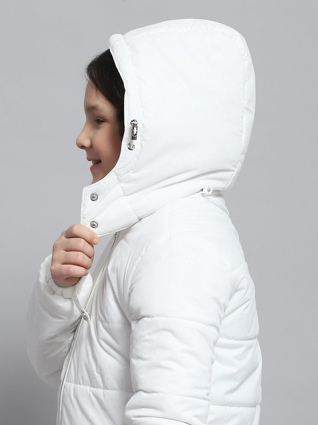 Girls White Solid Hooded Full Sleeve Jacket