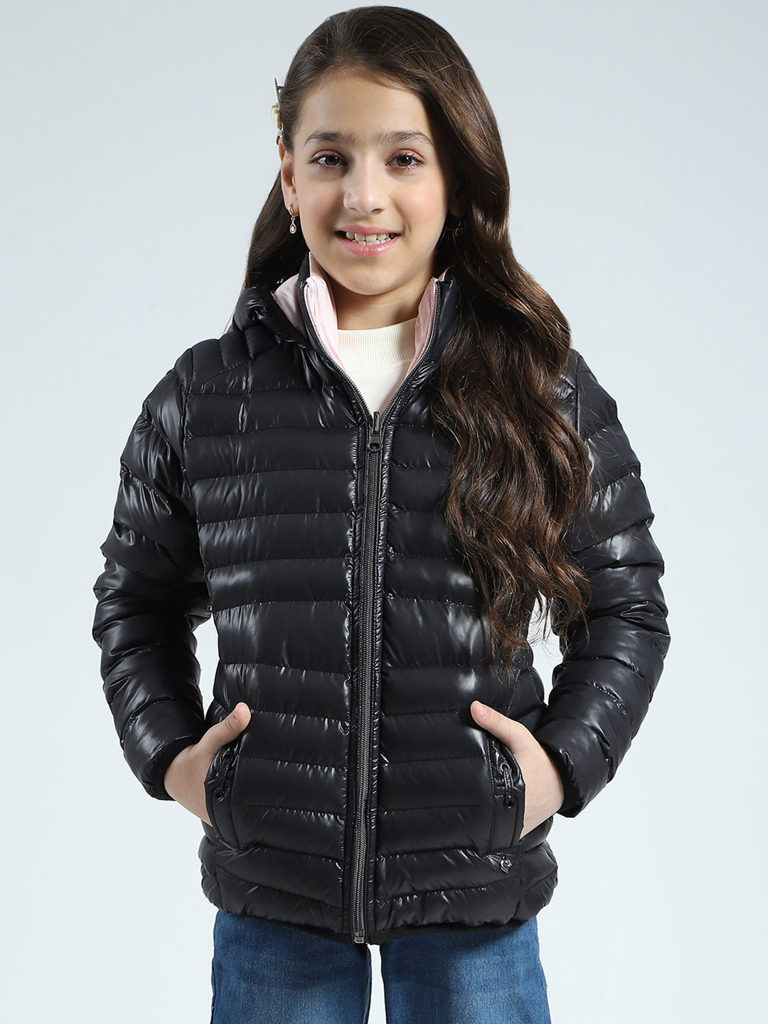 Girls Black Solid Hooded Full Sleeve Reversible Jacket