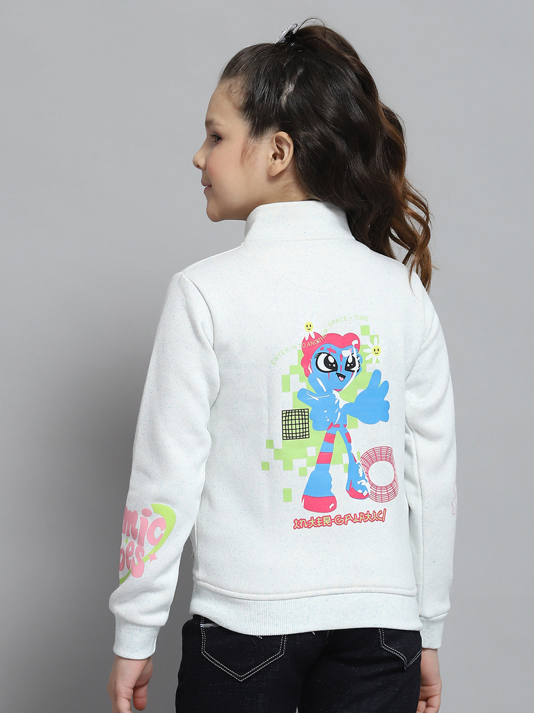 Girls Off White Printed Mock Neck Full Sleeve Sweatshirt