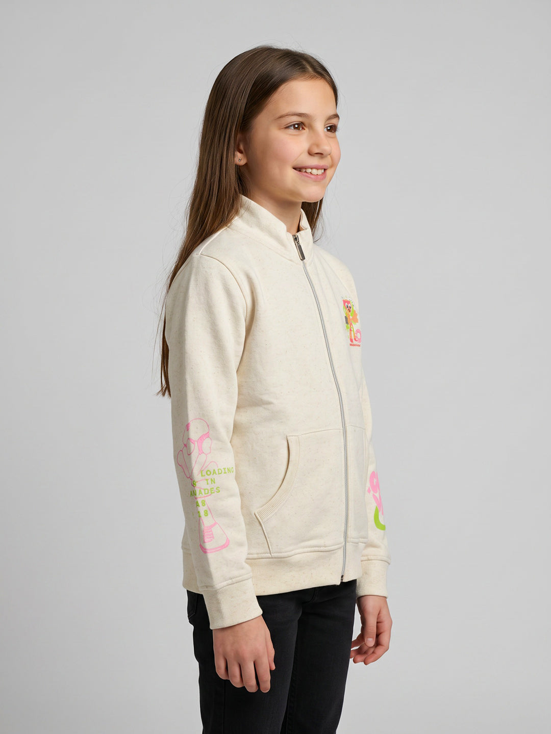 Girls Off White Printed Turtle Neck Full Sleeve Sweatshirt