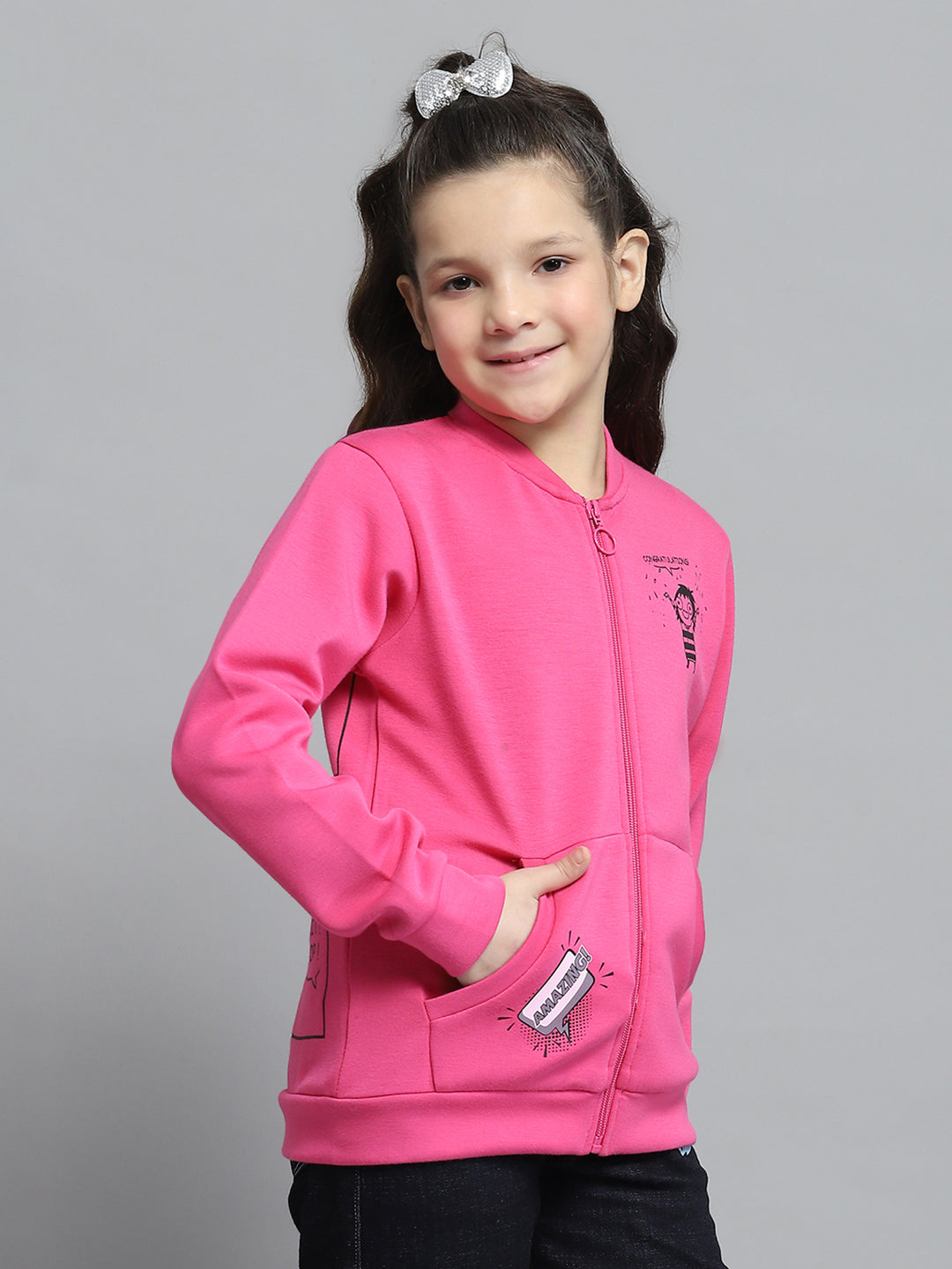 Girls Magenta Printed Round Neck Full Sleeve Sweatshirt
