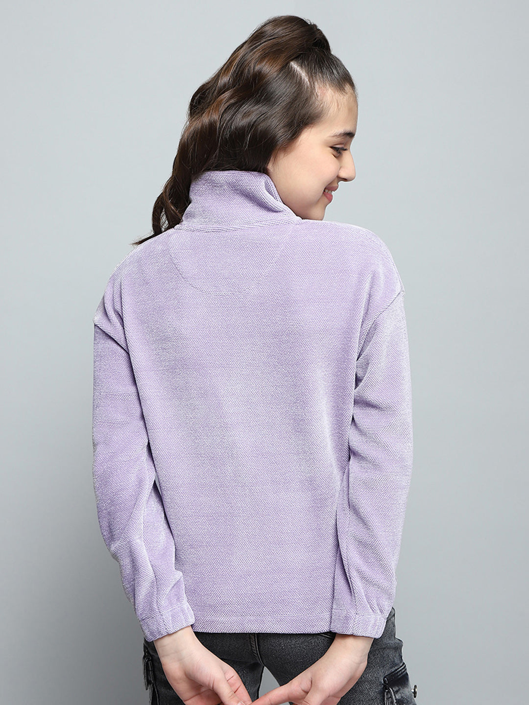 Girls Purple Printed Collar Full Sleeve Sweatshirt