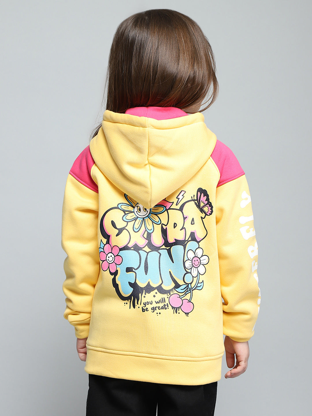 Girls Yellow Printed Hooded Full Sleeve Sweatshirt