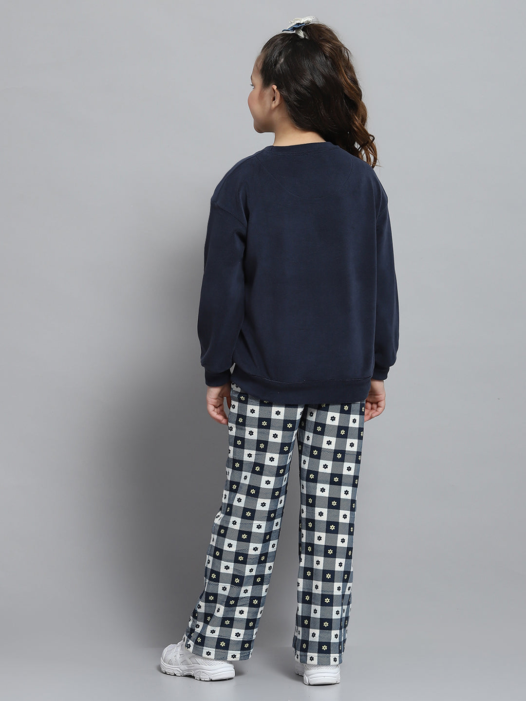 Girls Navy Blue Printed Round Neck Full Sleeve Tracksuit