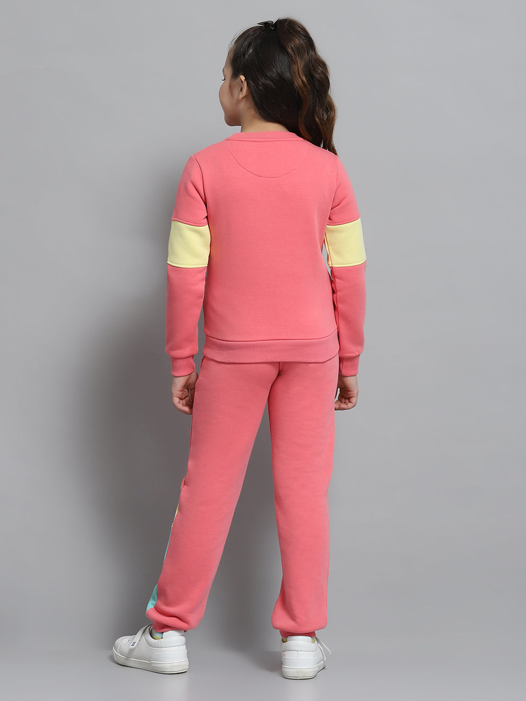 Girls Pink Printed Round Neck Full Sleeve Tracksuit
