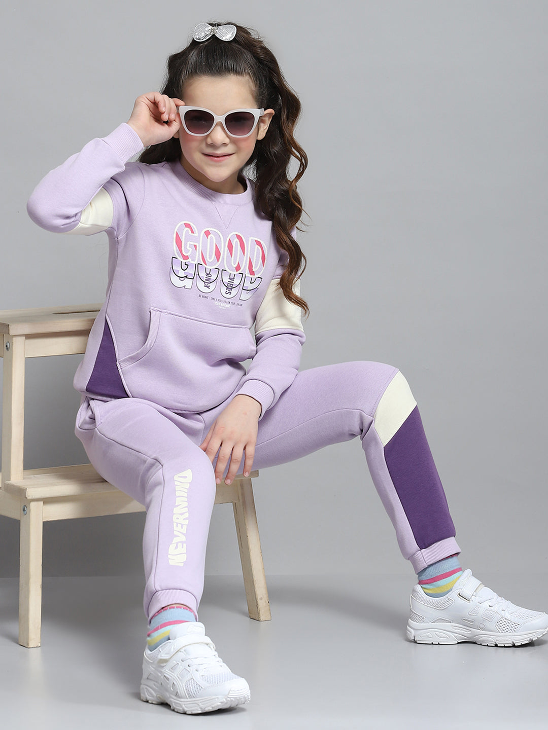 Girls Purple Printed Round Neck Full Sleeve Tracksuit