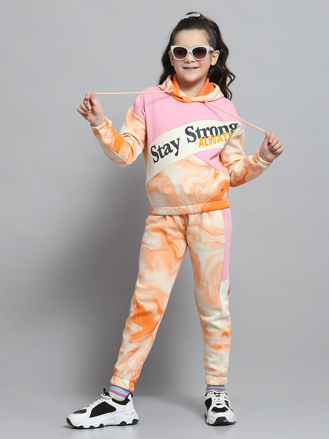 Girls Pink Printed Hooded Full Sleeve Tracksuit