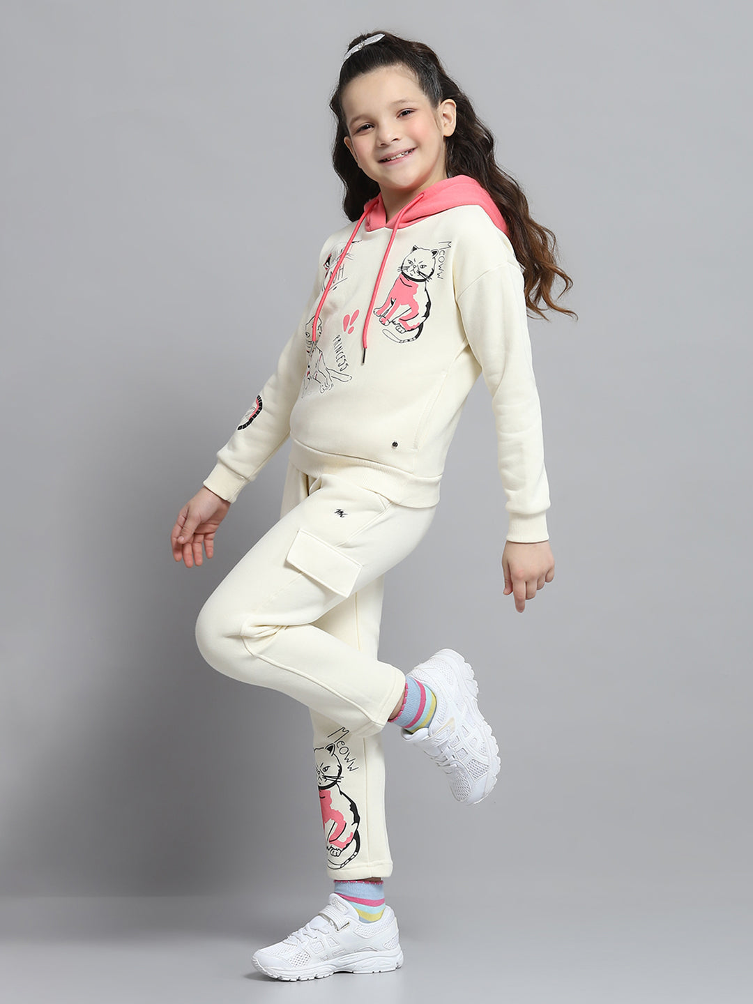 Girls Off White Printed Hooded Full Sleeve Tracksuit