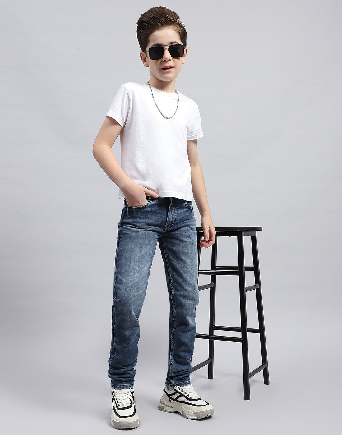 Boys Blue Solid Slim Fit Denim
